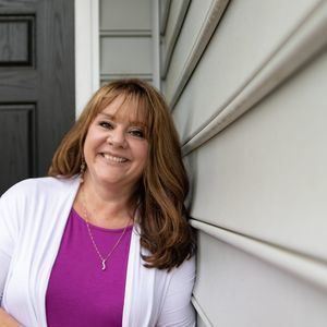 Meet your Posher, Hedy